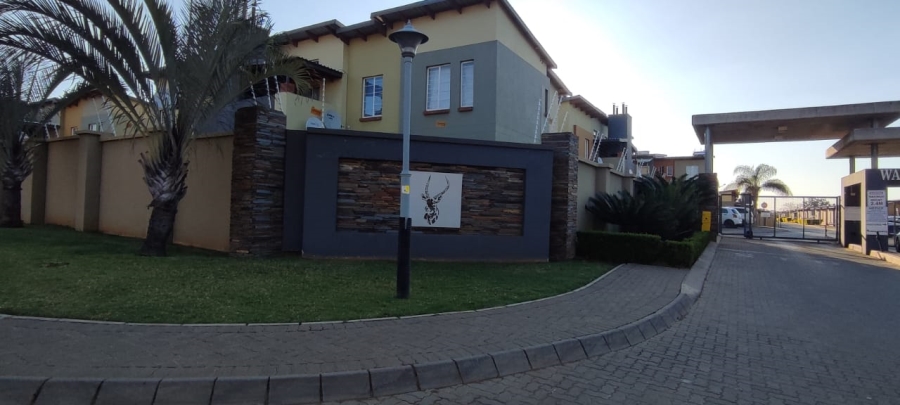 2 Bedroom Property for Sale in Waterval East North West